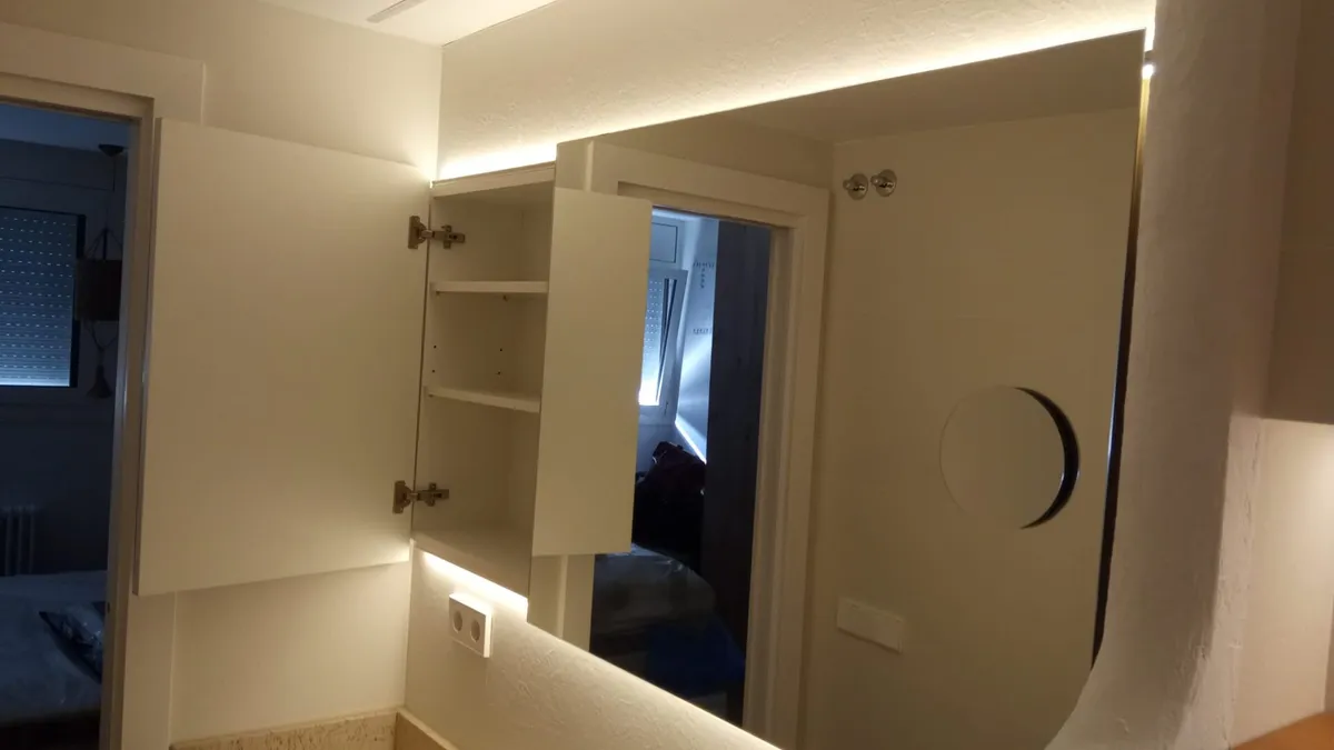 Bany renovat amb microciment